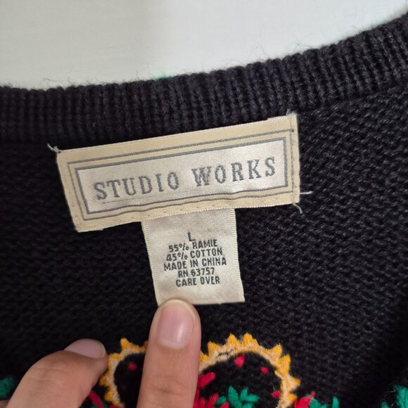 Vintage Studio Works Christmas Sweater Vest Womens M Black Holiday - Picture 4 of 8